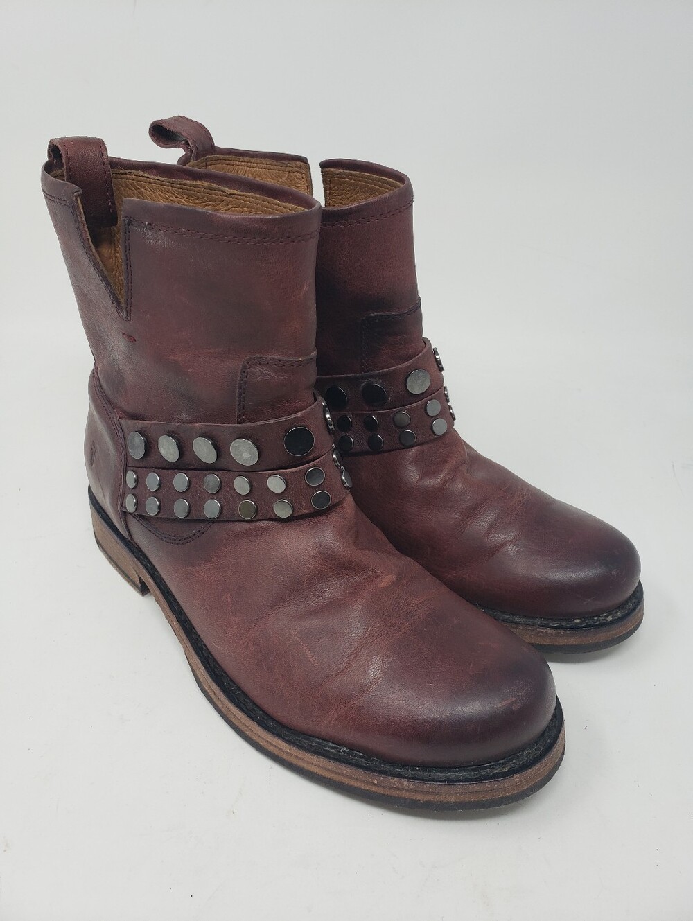 FRYE Veronica Stud Moto Short Bootie Plum Red Brown Leather Studded Size 7